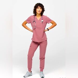 Mauve figs Catarina one pocket top with jogger bottoms